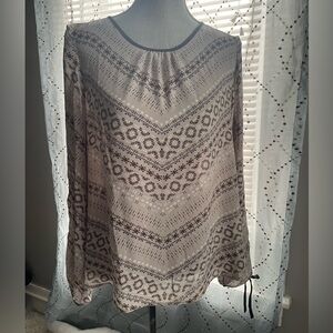 Maurice’s Tie Sleeve Grey Blouse